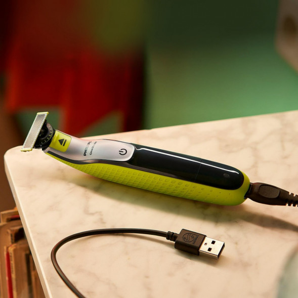 Триммер Philips OneBlade QP2734/31 в Махачкале