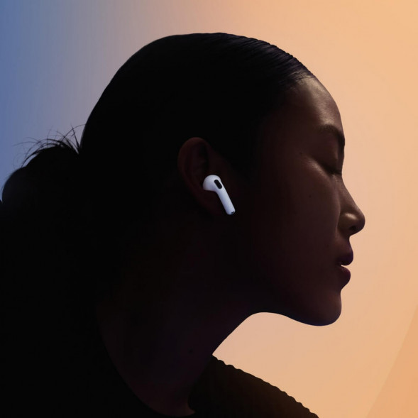 Наушники Apple AirPods 4 (без шумоподавления) в Махачкале