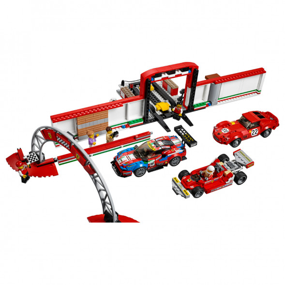 Конструктор LEGO Speed Champions 75889 Гараж Ferrari в Махачкале