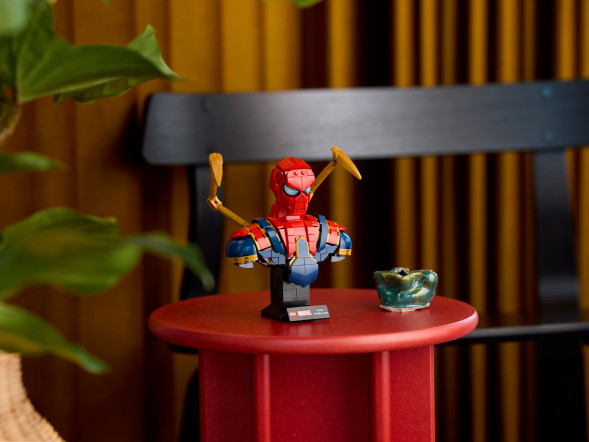 Конструктор LEGO Super Heroes 76326 Бюст Железного Человека-паука в Махачкале
