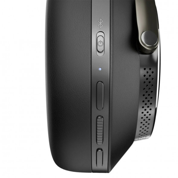 Беспроводные наушники Bowers &amp;amp; Wilkins Px8, Black в Махачкале