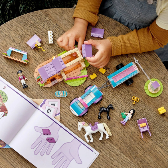 Конструктор LEGO Friends 41441 Тренировка лошади и прицеп для перевозки в Махачкале