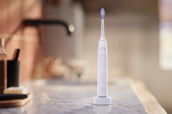 Электрическая зубная щетка Philips Sonicare Series 7100 HX7420/01 (белая) в Махачкале
