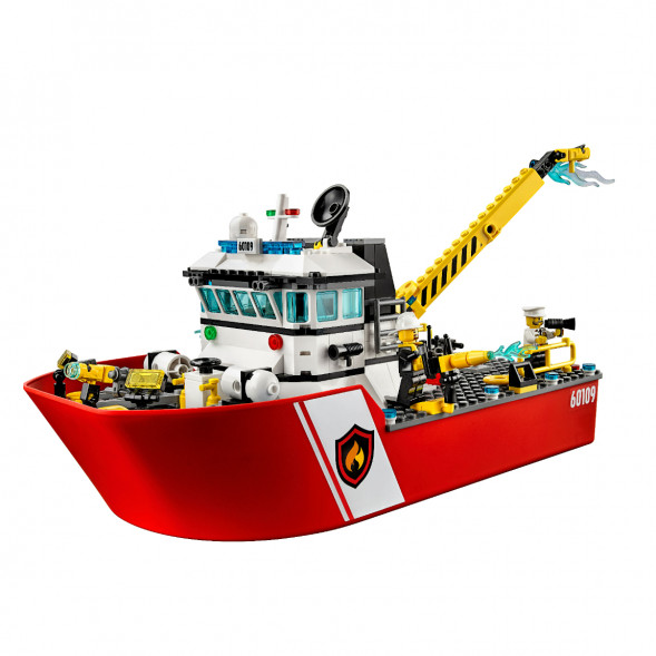 Конструктор LEGO City 60109 Пожарный катер в Махачкале