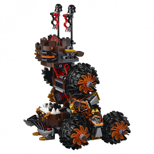 Конструктор LEGO Nexo Knights 70321 Роковое наступление Генерала Магмара в Махачкале