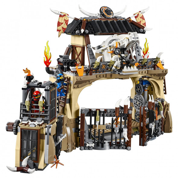 Конструктор LEGO Ninjago 70655 Пещера драконов в Махачкале