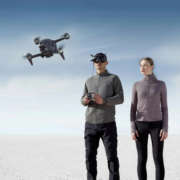 Квадрокоптер DJI FPV Combo (EU), grey в Махачкале